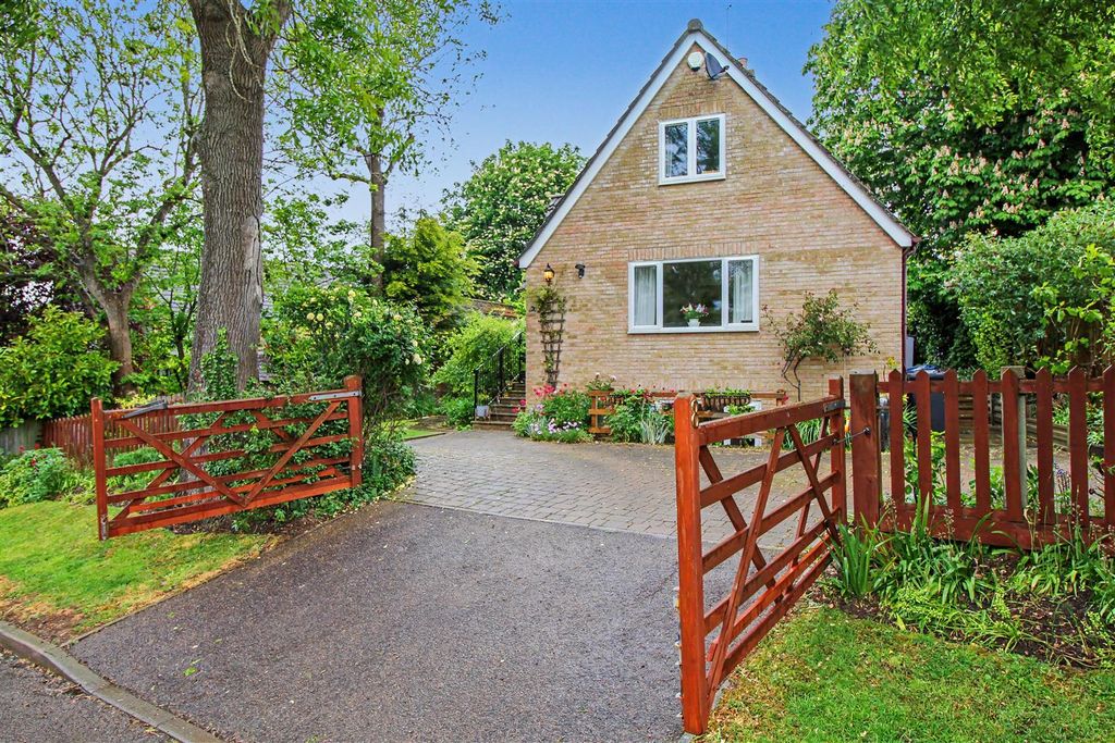 Property photo 2 of 36 Img_6269.Jpg