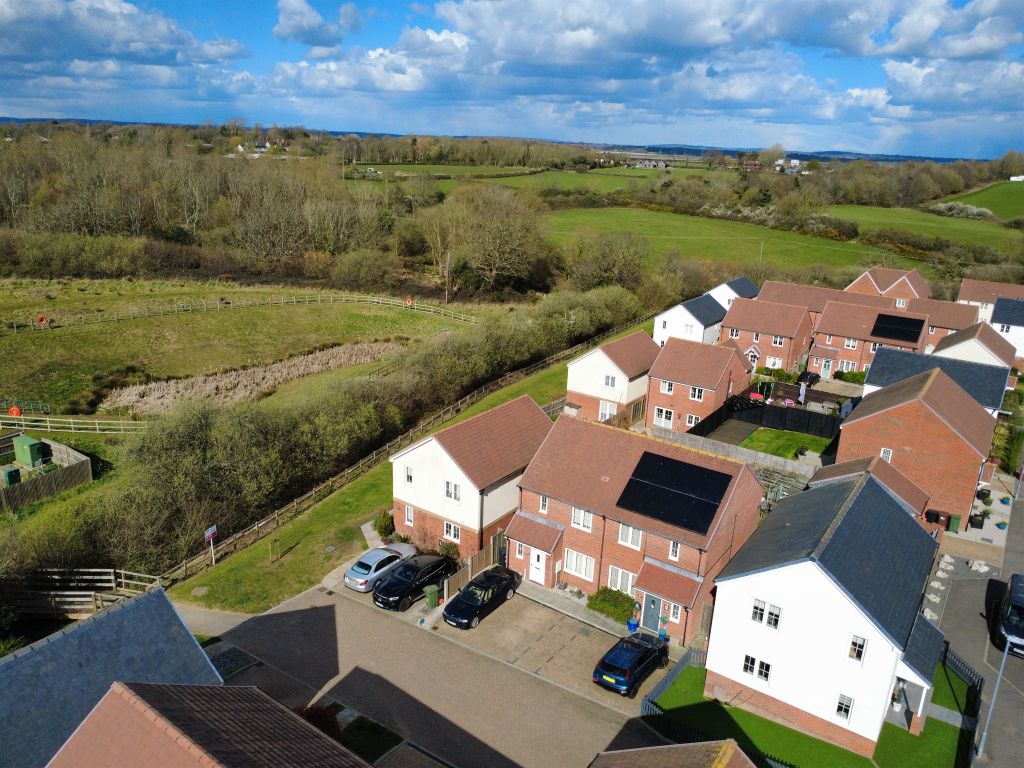 Property photo 1 of 28