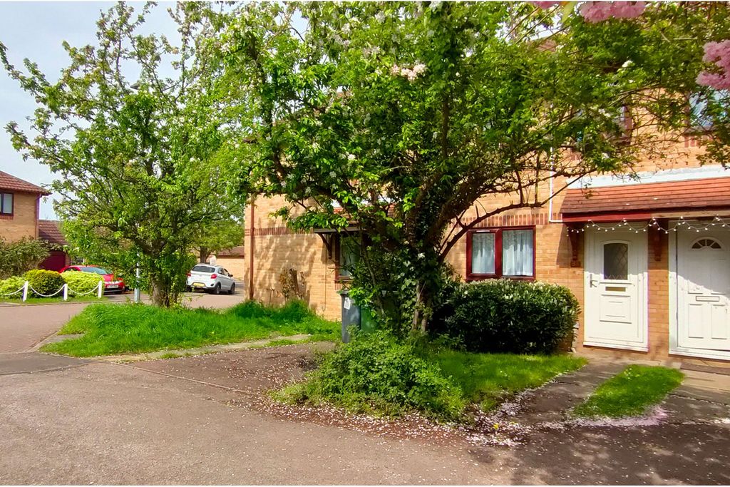 Property photo 2 of 14