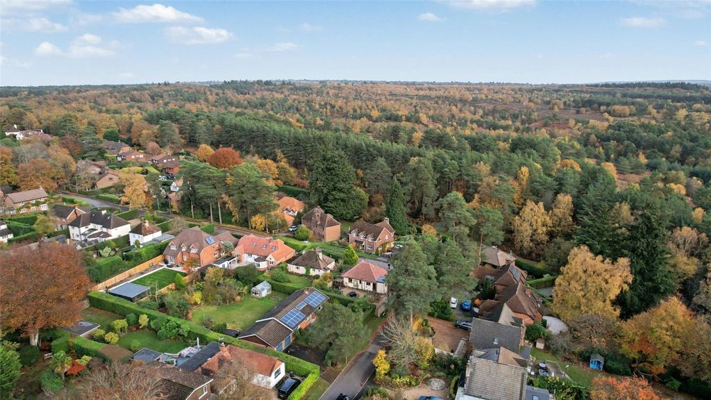 Property photo 3 of 21 Picture No. 29