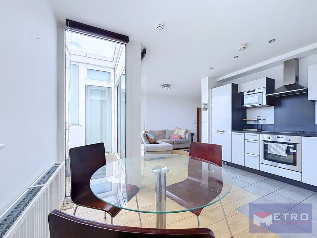 Property photo 2 of 10 Picture No. 29