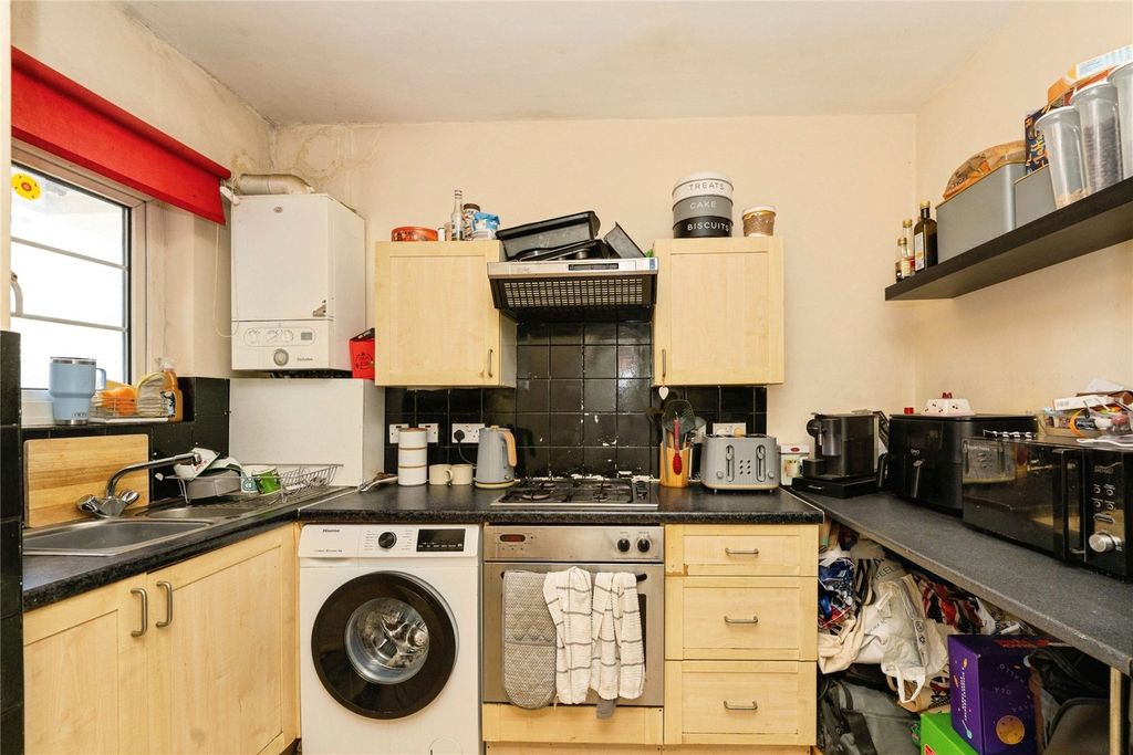 Property photo 3 of 12 Picture No. 07