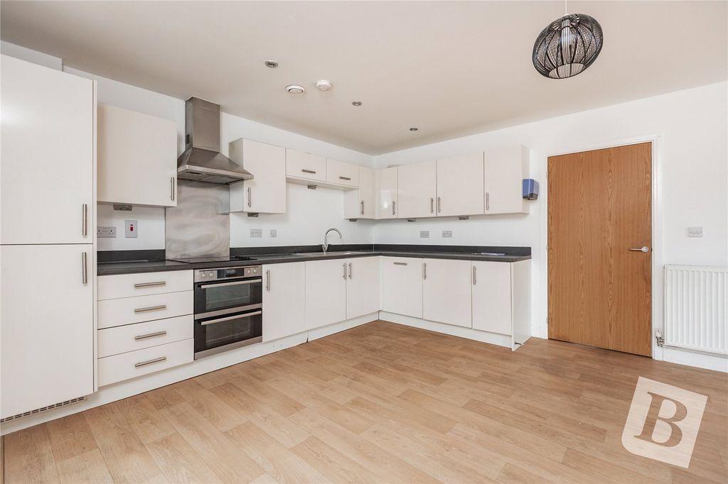 Property photo 2 of 23 Picture No. 44