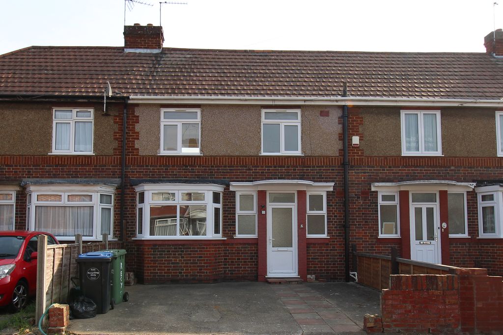 Property photo 1 of 10 Bamford Avenue