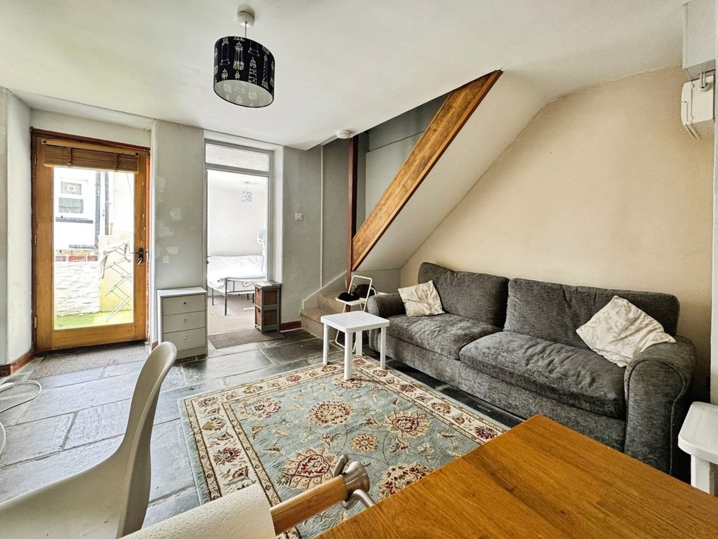 Property photo 1 of 16 Pbox-Img.Jpg
