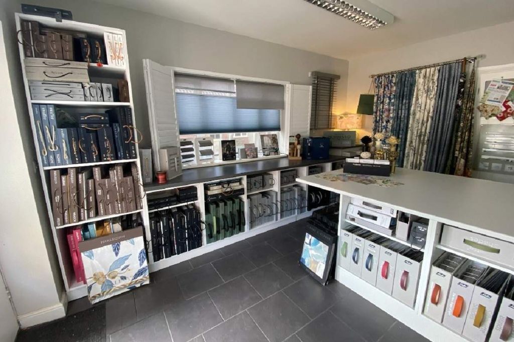 Property photo 2 of 7
