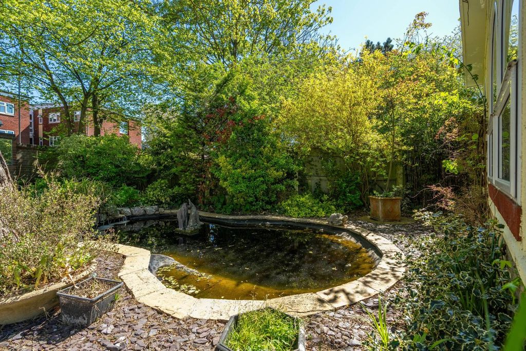 Property photo 3 of 15