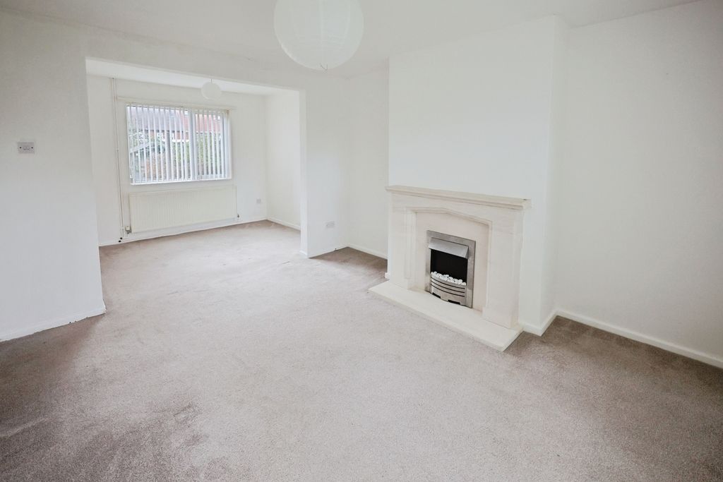 Property photo 3 of 11 Pbox-Img.Jpg