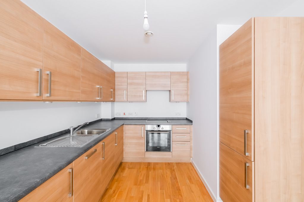 Property photo 1 of 9 1