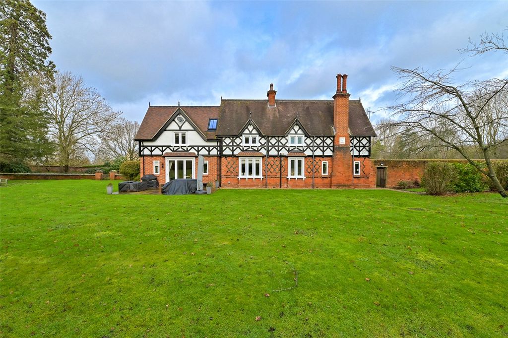 Property photo 1 of 15 Exterior