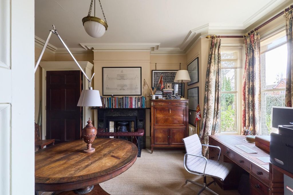 Property photo 3 of 23 181 Hills Road 3103260031.Jpg