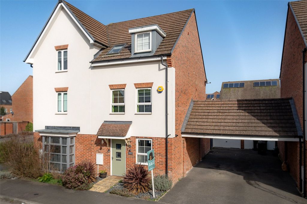 Property photo 2 of 20 Picture No. 23