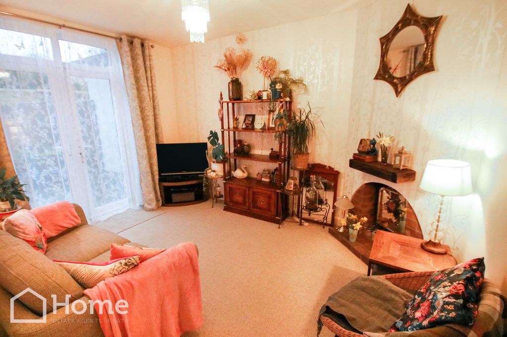 Property photo 2 of 16