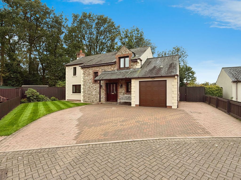 Property photo 1 of 25