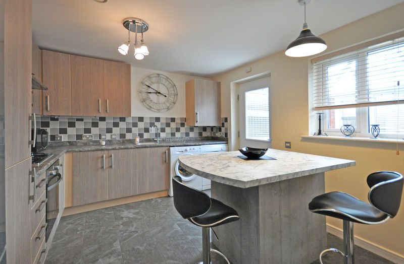 Property photo 2 of 20 Photo 9