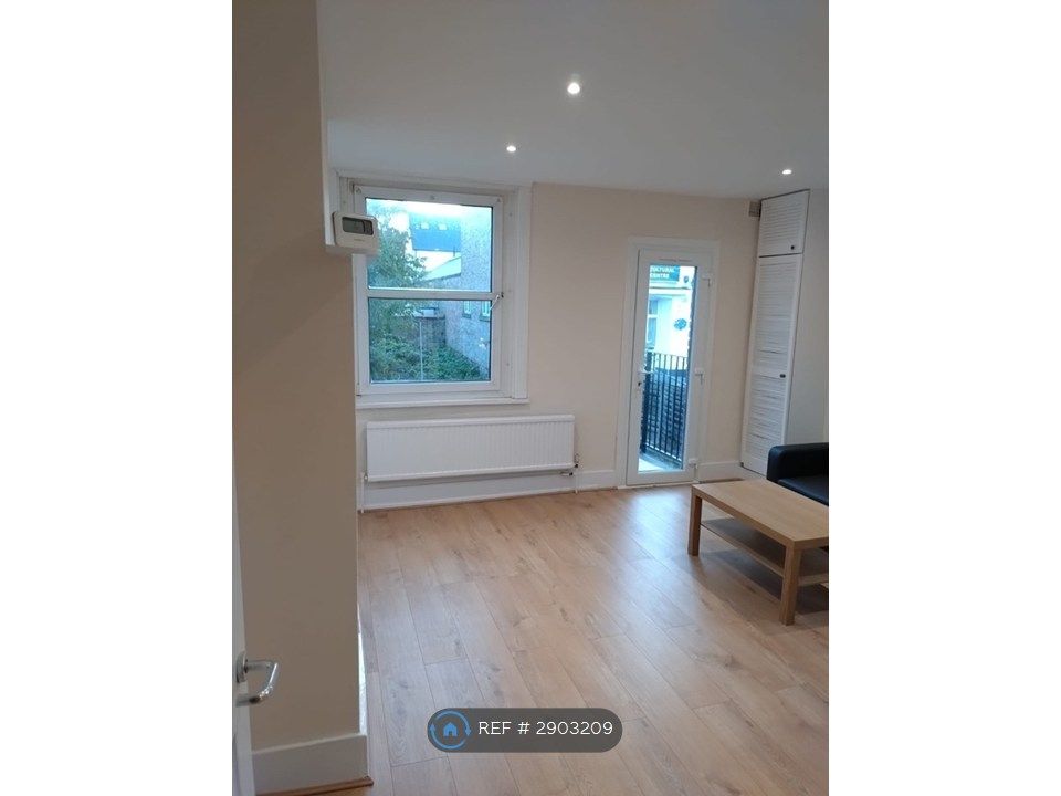 Property photo 3 of 3