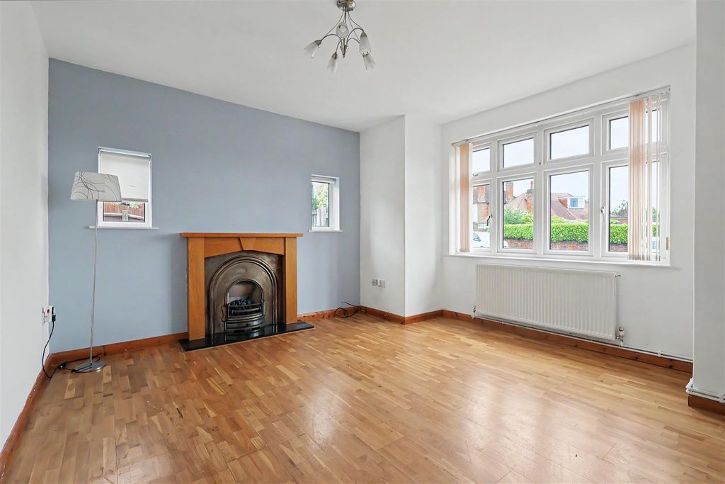 Property photo 3 of 17 Img_6332.Jpg