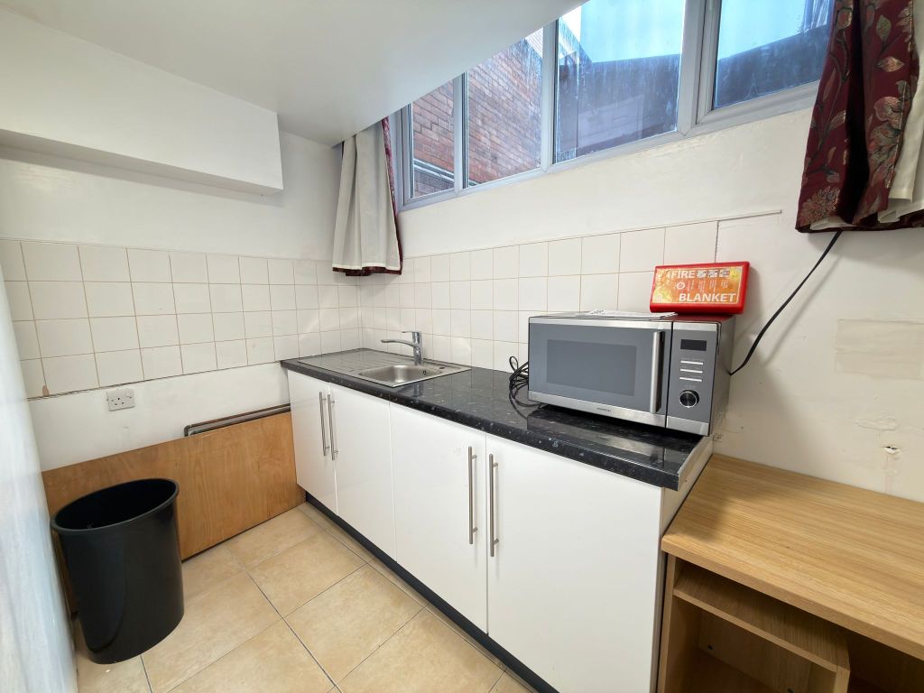 Property photo 1 of 4