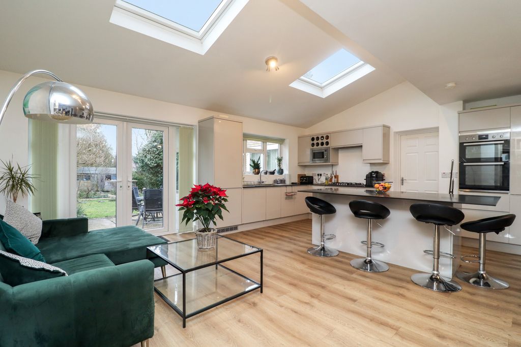 Property photo 2 of 18 Picture No. 18