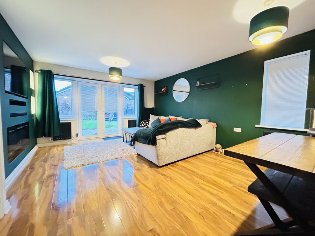 Property photo 2 of 12 Img_2185