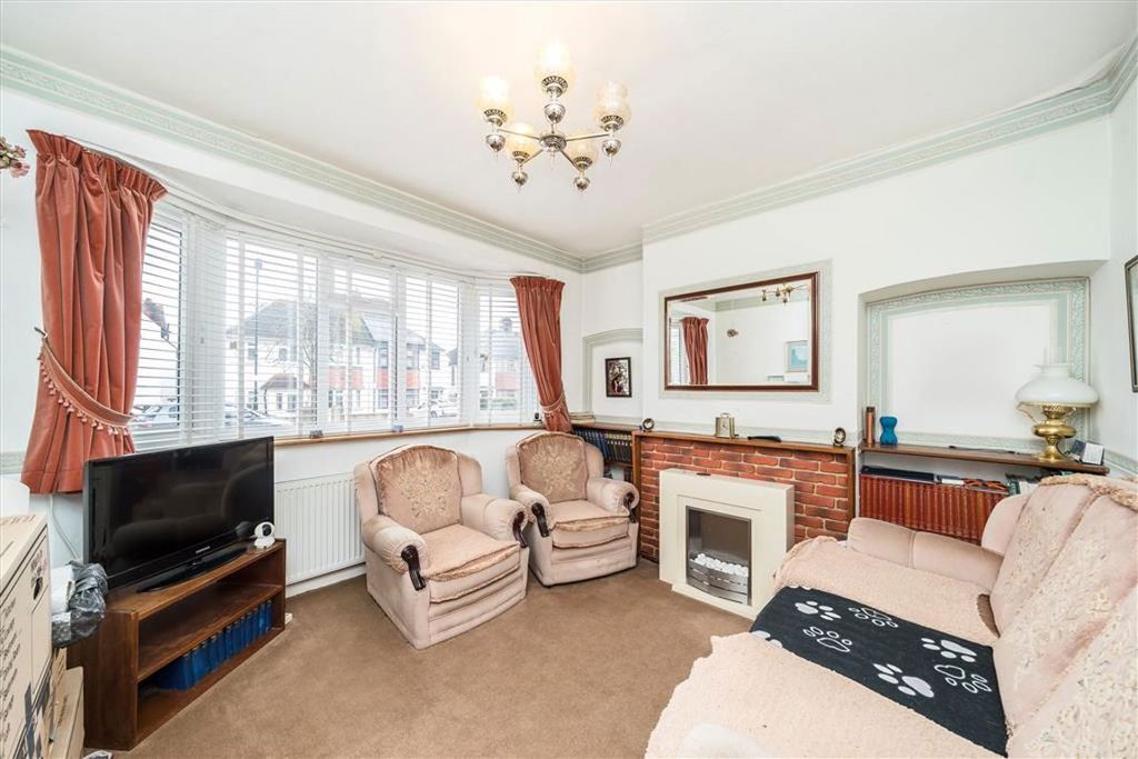 Property photo 2 of 12