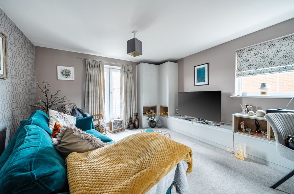 Property photo 2 of 10 1437112-5-69c6Bda4c2Abf