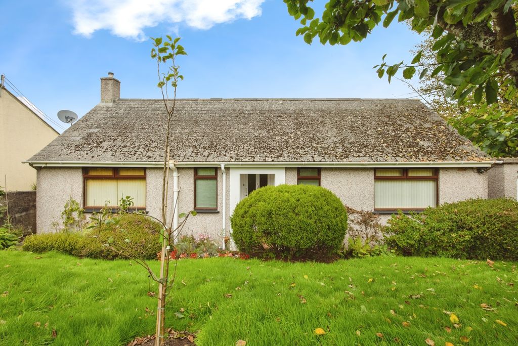 Property photo 2 of 14 Photo