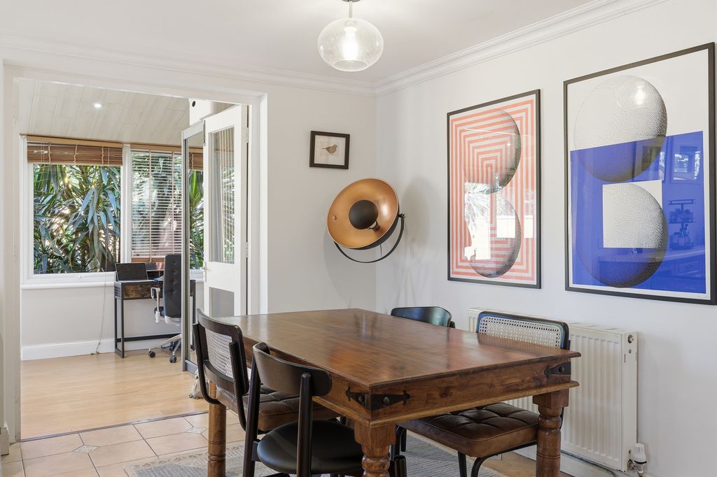 Property photo 3 of 19 Photo 3