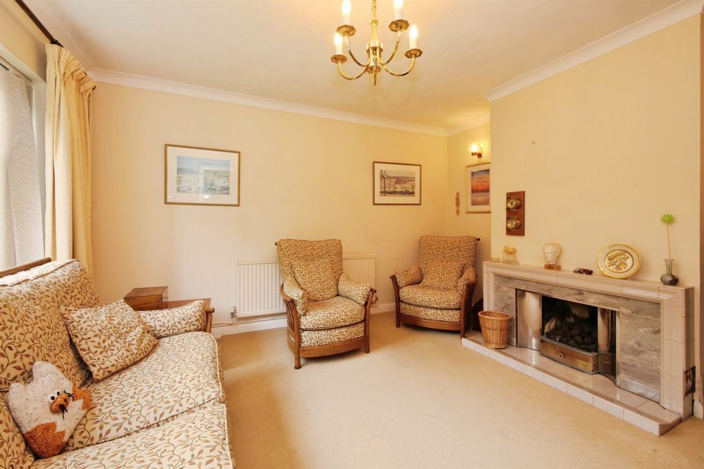 Property photo 3 of 21