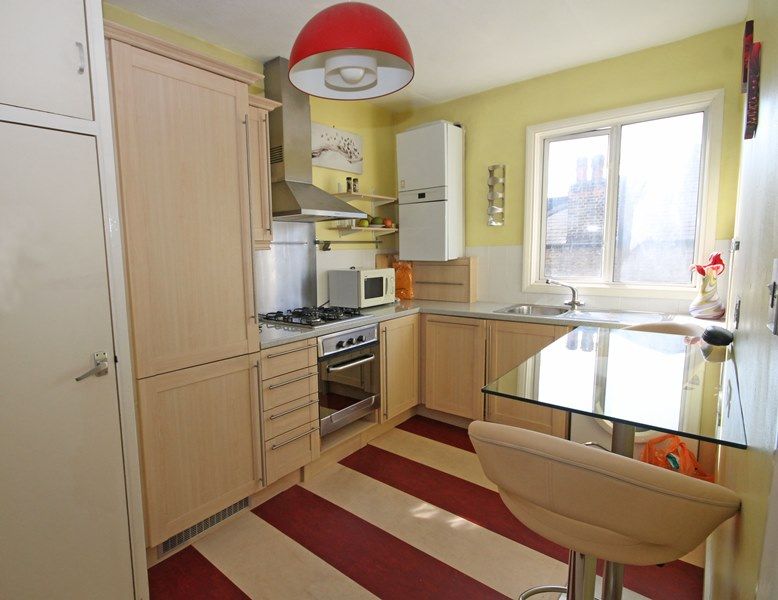 Property photo 2 of 8 Gallery