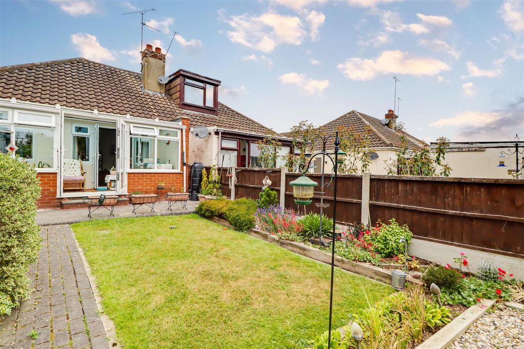 Property photo 3 of 20