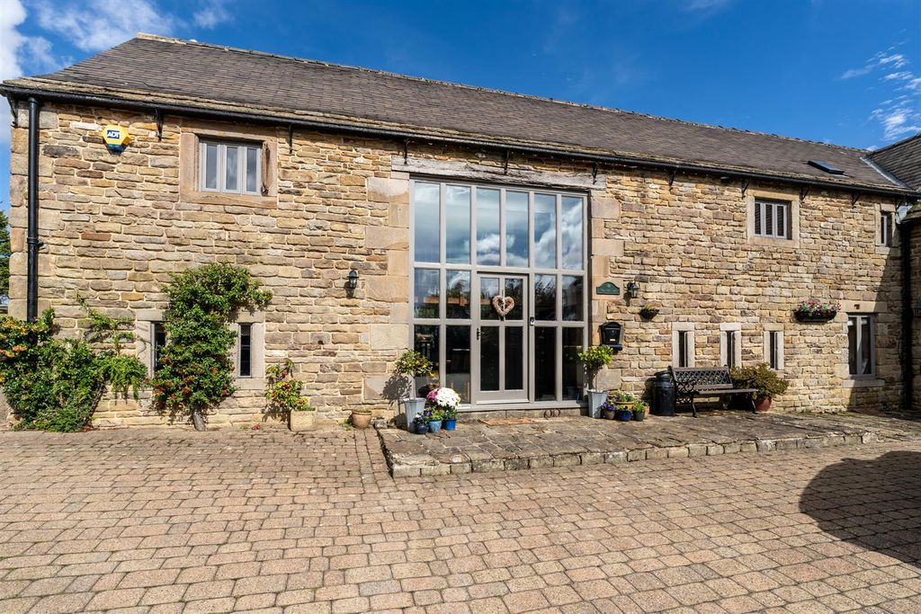 Property photo 3 of 41 Exterior And Gardens