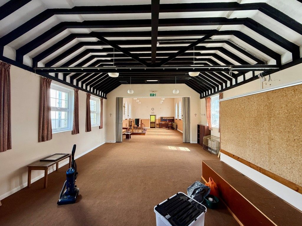 Property photo 2 of 11 Rear Hall