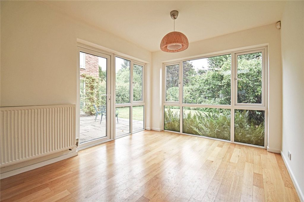 Property photo 3 of 17 Picture No. 26