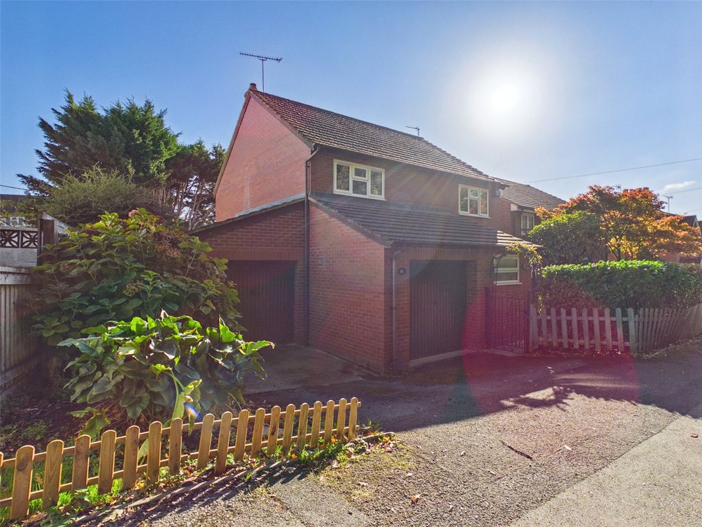 Property photo 1 of 16 Picture No. 33