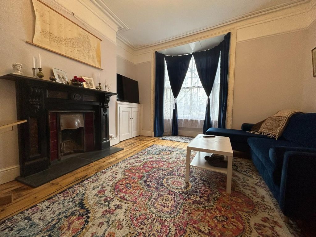 Property photo 3 of 14 Img_2203 (1).Jpg