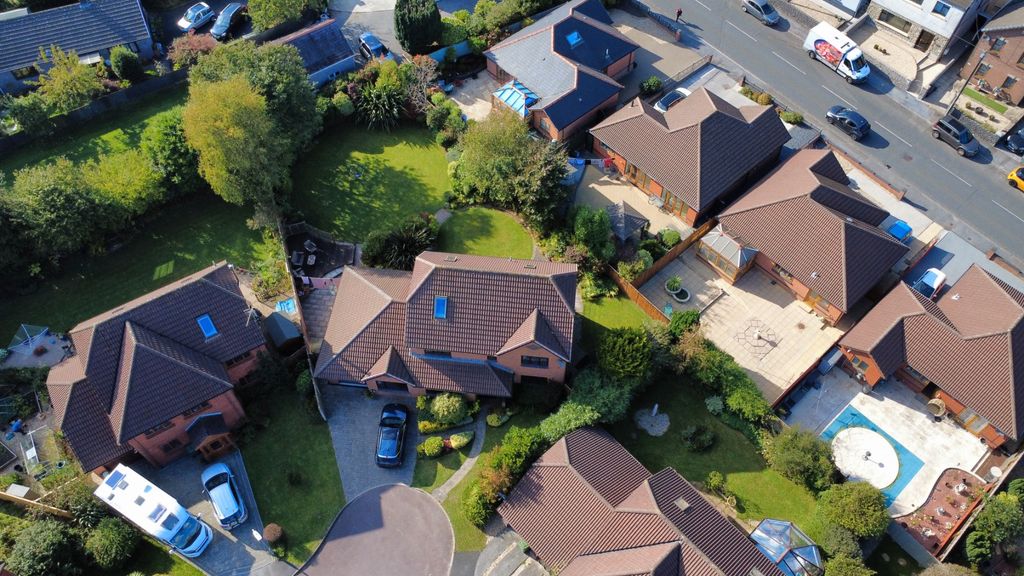 Additional image 36 of 6 bed detached house for saleLlys-Y-Dderwen, Llangennech, Llanelli, Carmarthenshire SA14