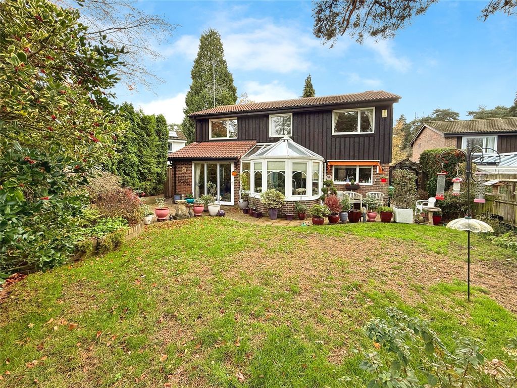 Property photo 2 of 24 Picture No. 04