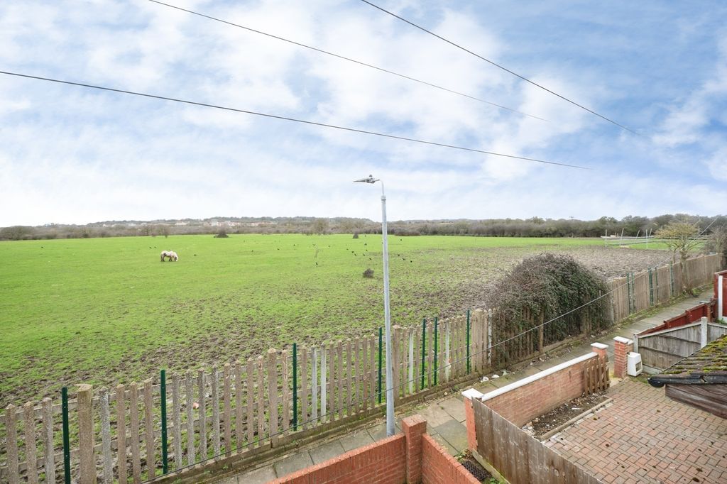 Property photo 3 of 14 Pbox-Img.Jpg