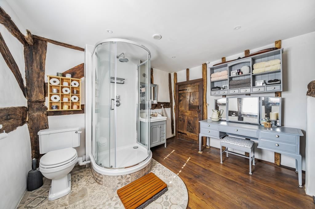 Property photo 2 of 20 Photos