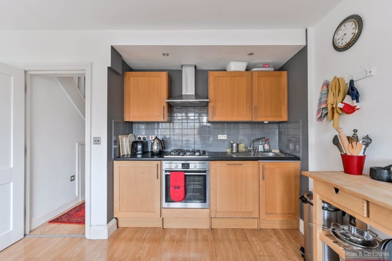 Property photo 3 of 8 Photo 3