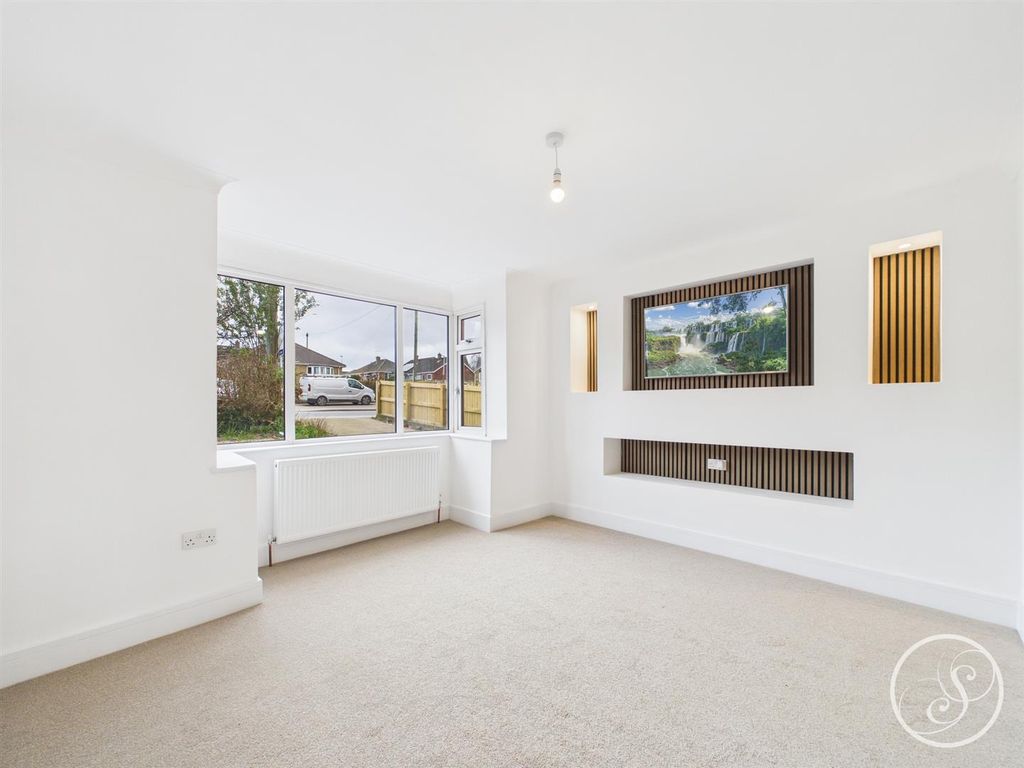 Property photo 3 of 23 Cam02071G0-Pr0856-Still002.Jpg