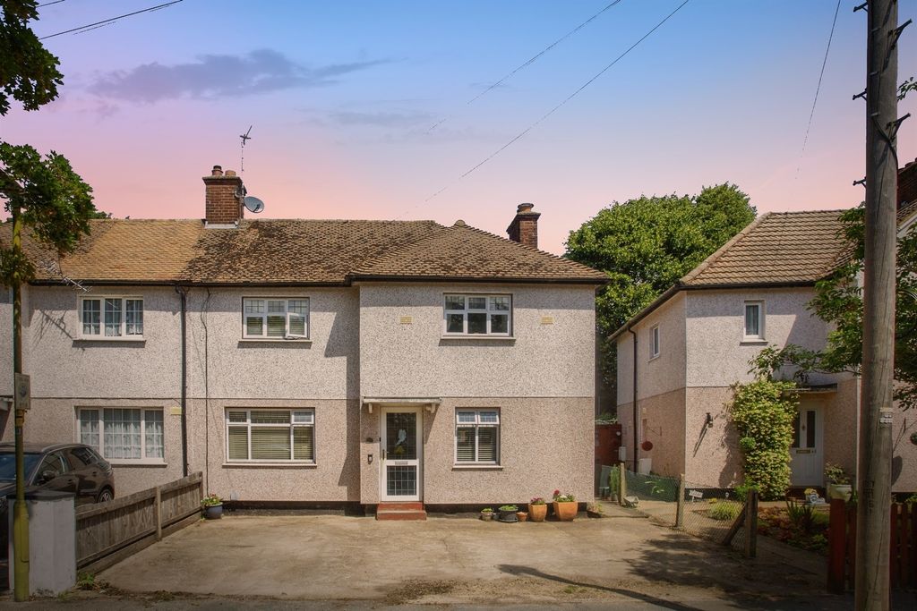 Property photo 1 of 15