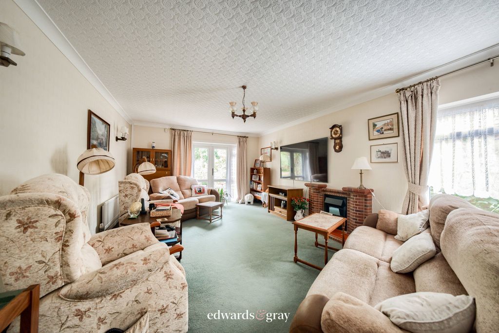 Property photo 3 of 22