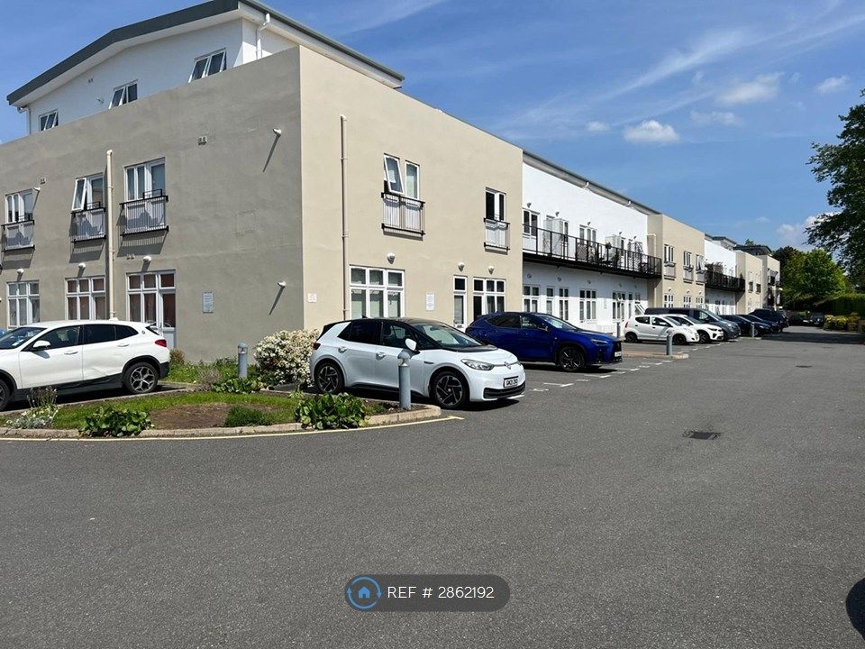 Property photo 1 of 8