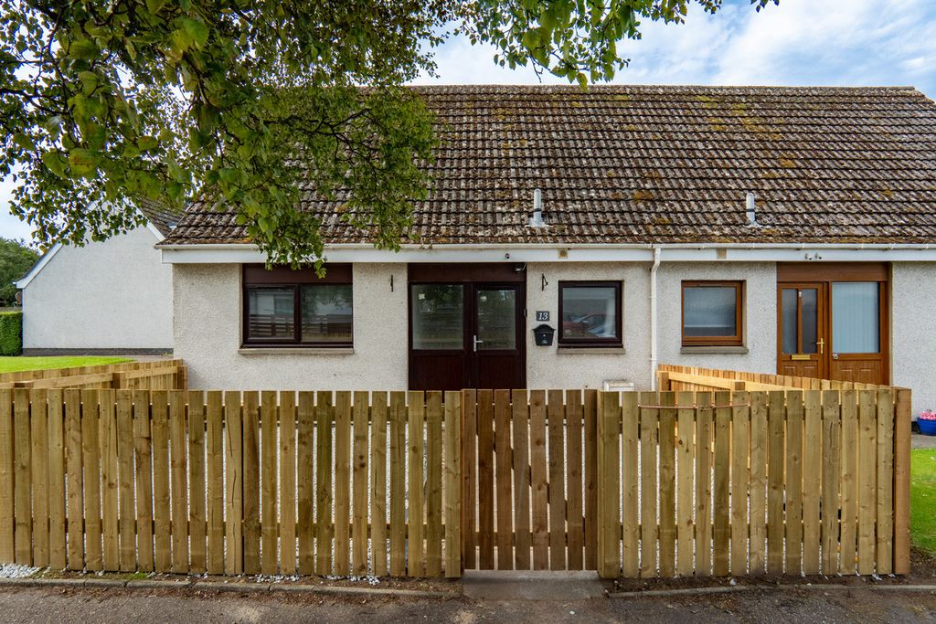 Property photo 1 of 24