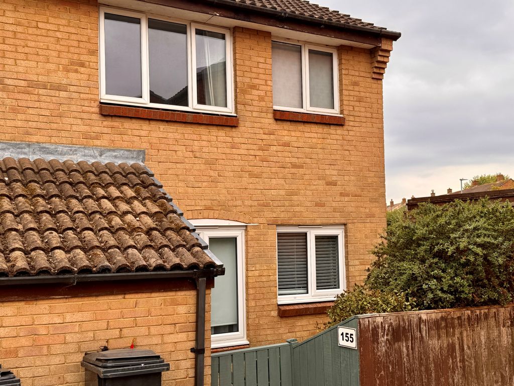 Property photo 2 of 17 Image