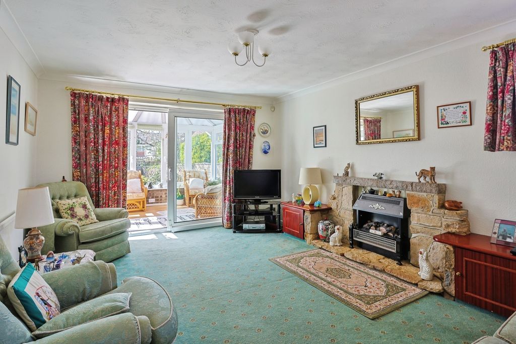 Property photo 2 of 20 Pbox-Img.Jpg