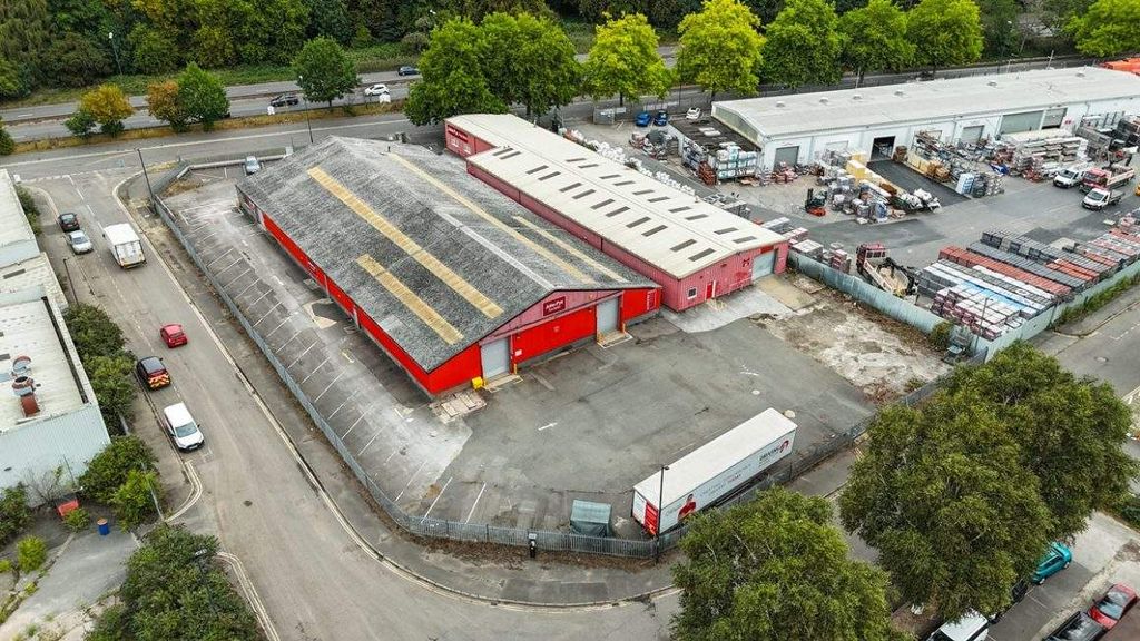 Property photo 2 of 7