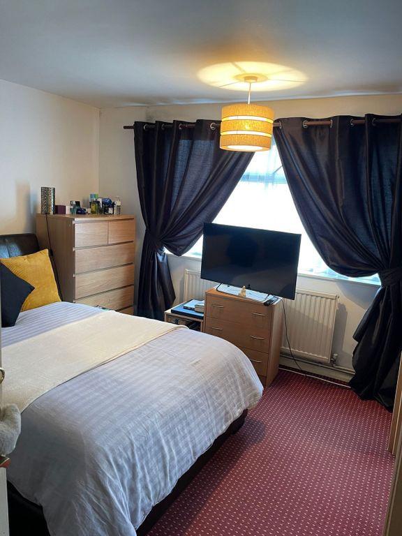 Property photo 3 of 5 Gallery